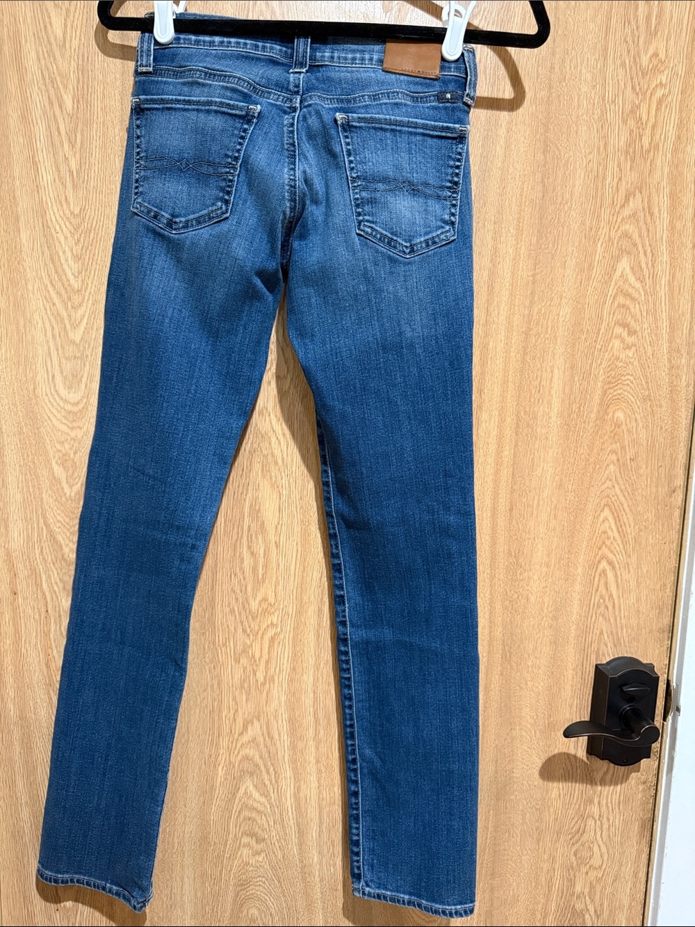 Lucky Brand Sweet Straight Medium Blue Jeans - Picture 5 of 5